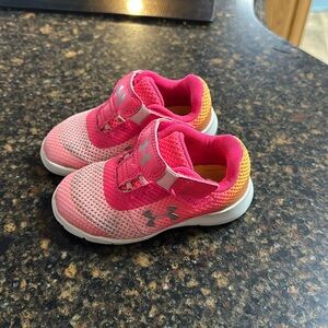 Girls Under Armour Shoes